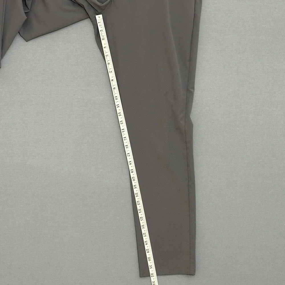Travis Mathew Mens Gray Performance Golf Chino Pants Size 36 Stretch Lightweight